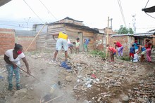 Colonia Nari&ntilde;ense da muestras de buenas acciones por su sector