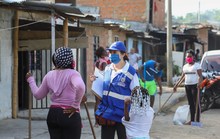 Colonia Nari&ntilde;ense da muestras de buenas acciones por su sector