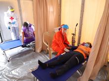 Instalan zona de aislamiento para atender pacientes de covid-19