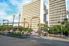 Plazoleta Jairo varela