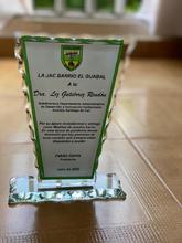 L&iacute;deres del barrio El Guabal destacaron el trabajo comunitario de funcionaria cale&ntilde;a