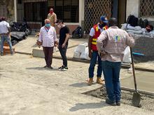 Reparan infraestructura vial en Santa Elena