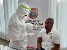 &Iacute;dolos deportivos cale&ntilde;os ponen ejemplo con su prueba PCR