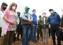 Ministro de Defensa anuncia acompa&ntilde;amiento del ej&eacute;rcito en zonas de alto riesgo de seguridad