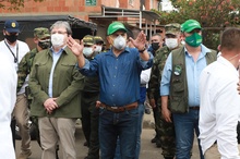 Ministro de Defensa anuncia acompa&ntilde;amiento del ej&eacute;rcito en zonas de alto riesgo de seguridad