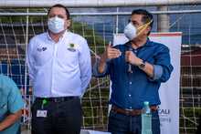 Con un Pacto por la Vida, rueda el bal&oacute;n en las canchas sint&eacute;ticas de Cali