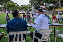 Con un Pacto por la Vida, rueda el bal&oacute;n en las canchas sint&eacute;ticas de Cali