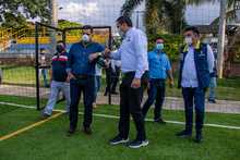 Con un Pacto por la Vida, rueda el bal&oacute;n en las canchas sint&eacute;ticas de Cali