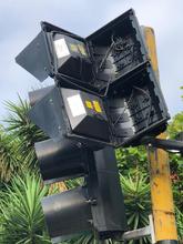  Red semaforizada de la calle 5&ordf;, vandalizada