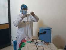 Ni&ntilde;os, ni&ntilde;as y adultos recibieron su vacuna hoy en la IEO Nuevo Latir