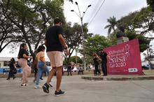 Un centenar de cale&ntilde;os particip&oacute; del Bio Bazar en el parque Obrero