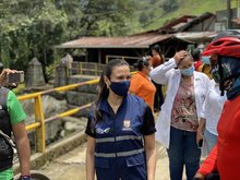 Salud P&uacute;blica hizo entrega masiva de tapabocas en el sector de Pance