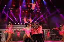 &lsquo;Distrito 2020&rsquo; el espect&aacute;culo que apertur&oacute; los shows del XV Festival Mundial de Salsa