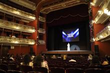 Tres obras cortas y absurdas abrieron el tel&oacute;n del 5 Festival Internacional de Teatro