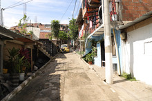 Inici&oacute; plan piloto de estudio para legalizar asentamientos de desarrollo incompleto 