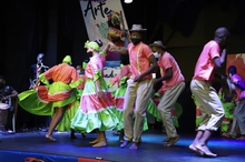 Catorce agrupaciones participaron del &lsquo;XV Festival de Danzas Folkl&oacute;ricas de Agua Blanca&rsquo; en Cali