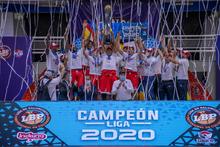 Titanes logr&oacute; su tricampeonato en una Liga de Baloncesto ejemplo para el mundo
