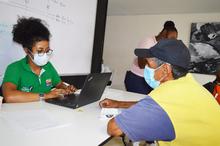 Bienestar Social y la Emru, se unen para brindar atenci&oacute;n integral y humanizada a los adultos mayores del &aacute;rea de renovaci&oacute;n urbana. 