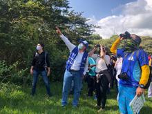 Personas con discapacidad auditiva disfrutaron jornada de avistamiento de aves