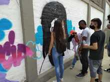 Con mensajes de cultura ciudadana, Graficalia transforma espacios de la Comuna 18