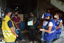 Jornada de sensibilizaci&oacute;n sobre separaci&oacute;n de residuos s&oacute;lidos en el centro de Cali 