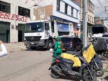 Jornada de sensibilizaci&oacute;n sobre separaci&oacute;n de residuos s&oacute;lidos en el centro de Cali 