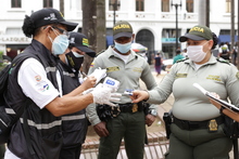 Ventas estacionarias y ambulantes del centro fueron sensibilizadas en prevenci&oacute;n del Covid