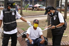Ventas estacionarias y ambulantes del centro fueron sensibilizadas en prevenci&oacute;n del Covid