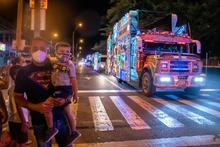 A bordo de bici, la Secretar&iacute;a del Deporte alumbr&oacute; la navidad de los cale&ntilde;os