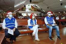 La Novena de Aguinaldos sigue llevando esperanza a los hogares cale&ntilde;os