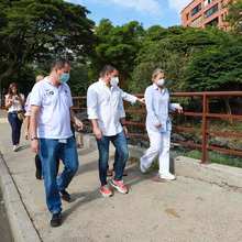 Carlos Salazar hace recorrido por la ribera del R&iacute;o Cali en compa&ntilde;&iacute;a de Personer&iacute;a y Zool&oacute;gico de Cali
