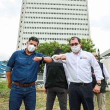 Lista la primera piedra para construcci&oacute;n del b&uacute;nker de la Fiscal&iacute;a en Cali