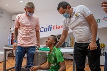 El futbolista Benedetti hizo un &lsquo;golazo&rsquo; de Navidad por Camilo