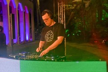 La m&uacute;sica alternativa se toma la feria