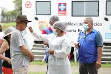 Presencia institucional en puntos de toma de muestras covid-19 en el sur de Cali