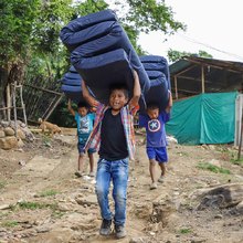 Gobierno Ospina y Save of Children llevaron ayudas a familias Wounaan Nonam