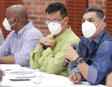 Comerciantes nocturnos firmaron pacto por la vida con la Alcald&iacute;a de Cali