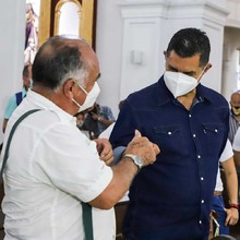 Pedagog&iacute;a de autocuidado en iglesia por el Alcalde Ospina