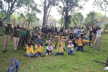 Los ni&ntilde;os protagonistas en el avistamiento de aves del Humedal Ca&ntilde;asgordas