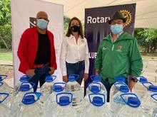 Donaci&oacute;n de agua potable refuerza el regreso a clases con alternancia en el sector oficial