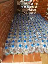 Donaci&oacute;n de agua potable refuerza el regreso a clases con alternancia en el sector oficial