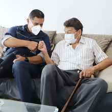 En Cali inici&oacute; la vacunaci&oacute;n por la vida para adultos mayores de 80 a&ntilde;os