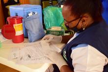 Comenz&oacute; la vacunaci&oacute;n contra la covid-19 a mayores de 80 a&ntilde;os en Cali