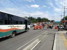 Habilitan parcialmente el puente de la carrera 102 sobre el r&iacute;o Lili en la v&iacute;a Cali - Jamund&iacute;