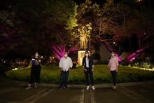 Con monumentos iluminados de violeta se conmemor&oacute; el D&iacute;a de la Mujer en Cali