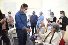 M&aacute;s de 11.000 adultos mayores de 80 a&ntilde;os han sido vacunados contra la covid-19