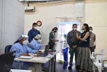 M&aacute;s de 11.000 adultos mayores de 80 a&ntilde;os han sido vacunados contra la covid-19