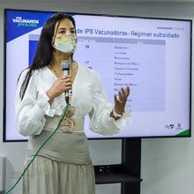 Cali se alista a vacunar masivamente en cuatro megacentros 