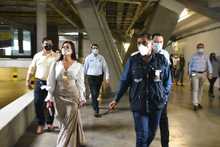 Cali se alista a vacunar masivamente en cuatro megacentros 