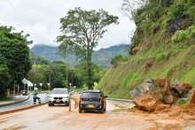 Infraestructura atendi&oacute; las emergencias por precipitaciones en el sector rural de Cali